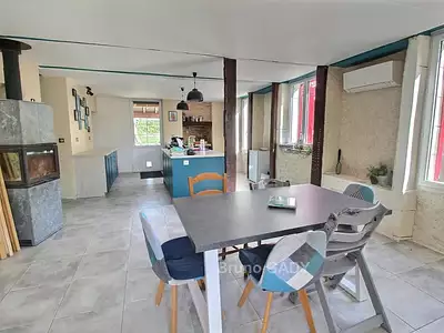 Maison, 160 m²