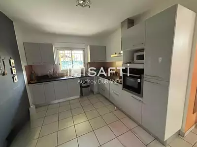 Maison, 93 m²