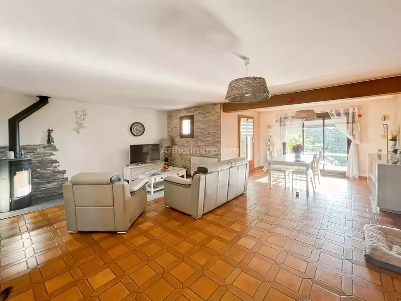 Maison, 181 m²