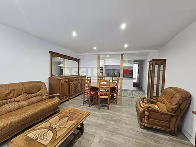 Maison, 198 m²
