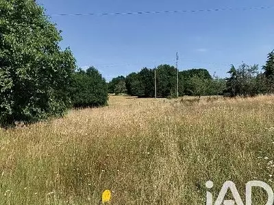 Terrain, 713 m²