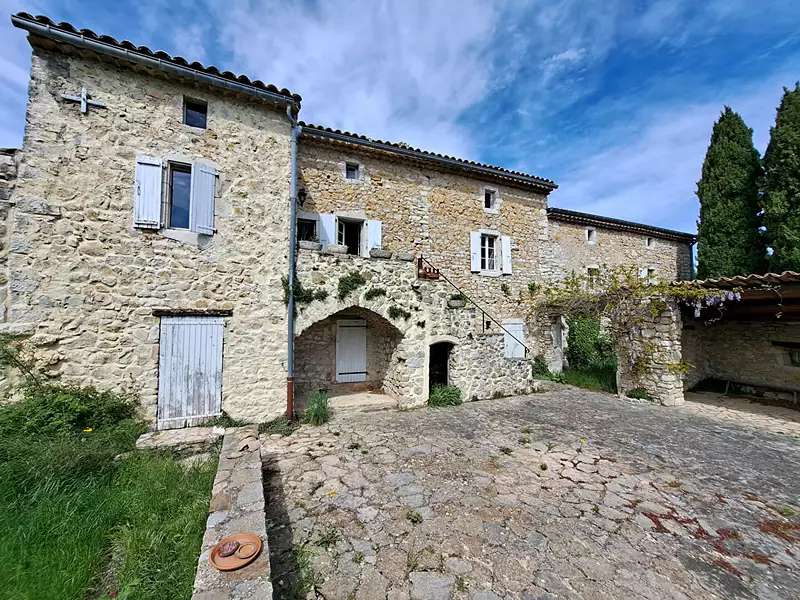Maison, 190 m²