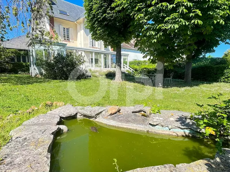 Maison, 230 m²