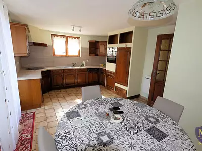 Maison, 174 m²