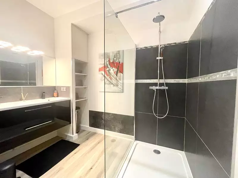 Maison, 192 m²