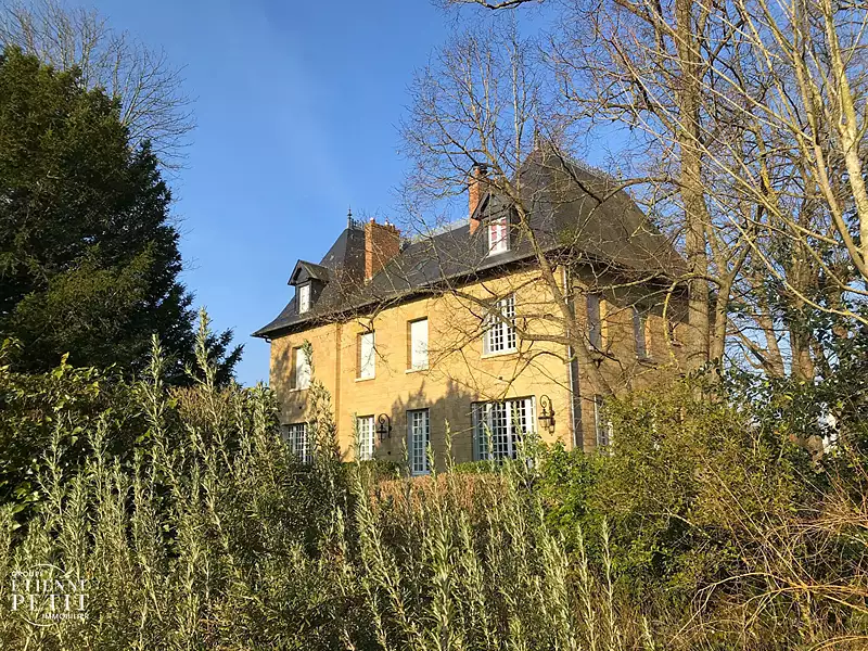 Maison, 300 m²