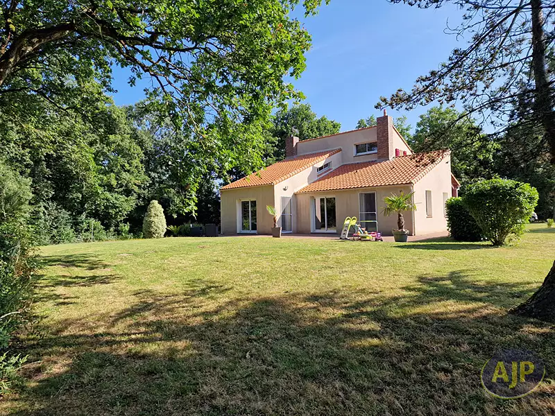 Maison, 143 m²