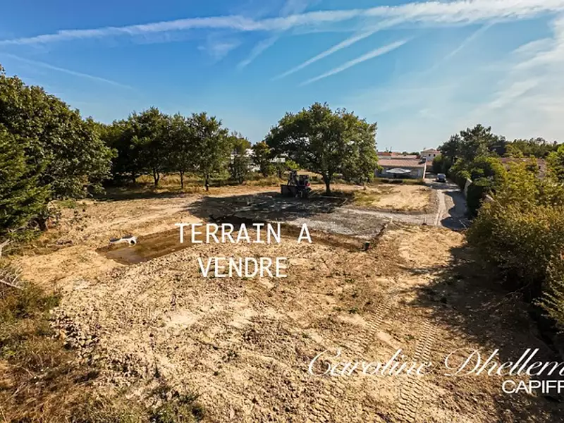 Terrain, 1 308 m²