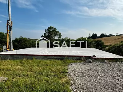 Terrain, 1 700 m²