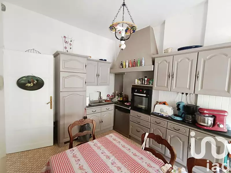 Maison, 250 m²