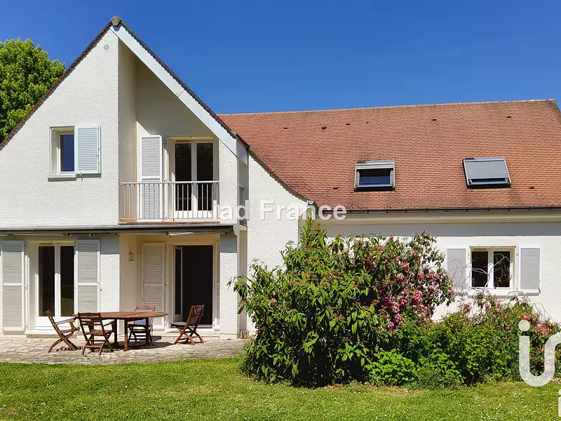 Maison, 259 m²