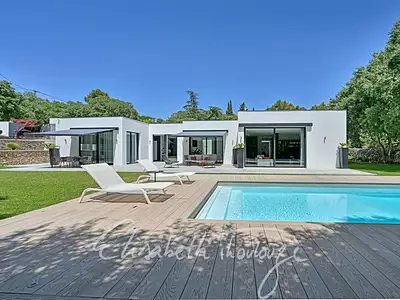 Maison, 350 m²