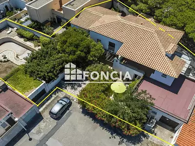 Maison, 248 m²