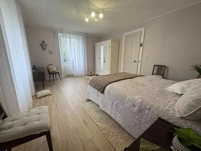 Maison, 163 m²