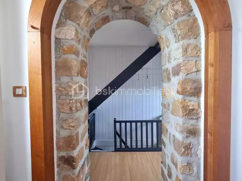 Maison, 245 m²