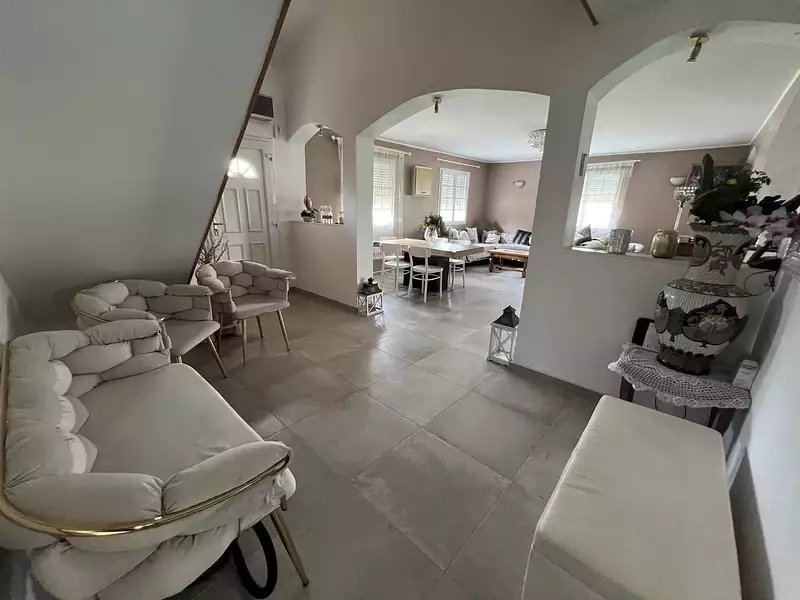 Maison, 229,69 m²