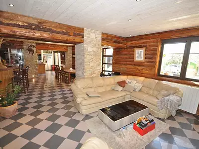 Divers, 443 m²