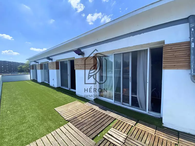 Maison, 393 m²