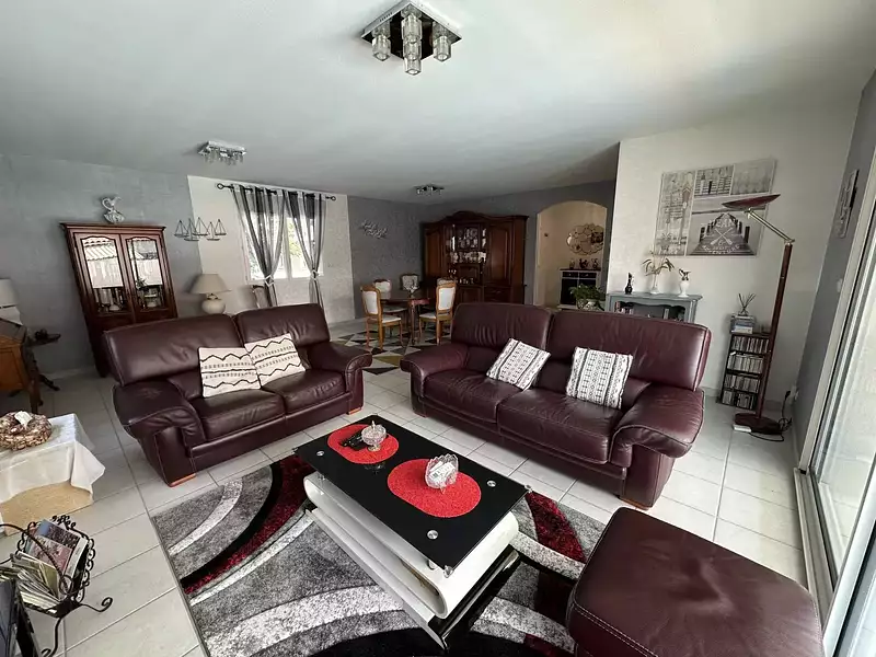 Maison, 183 m²
