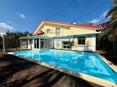 Maison, 206 m²