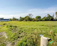 Terrain, 411 m²