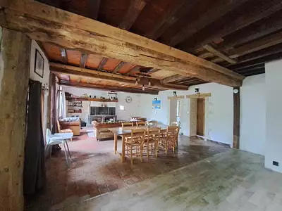 Maison, 230 m²