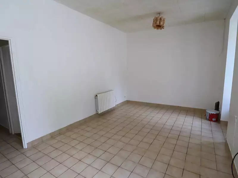 Immeuble, 83 m²