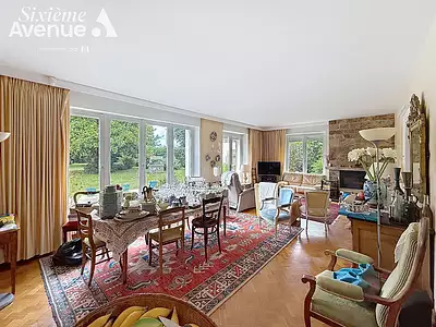 Maison, 240 m²