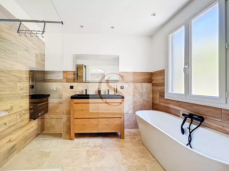 Maison, 142 m²