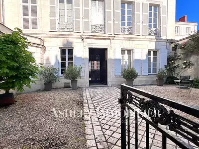 Maison, 426 m²
