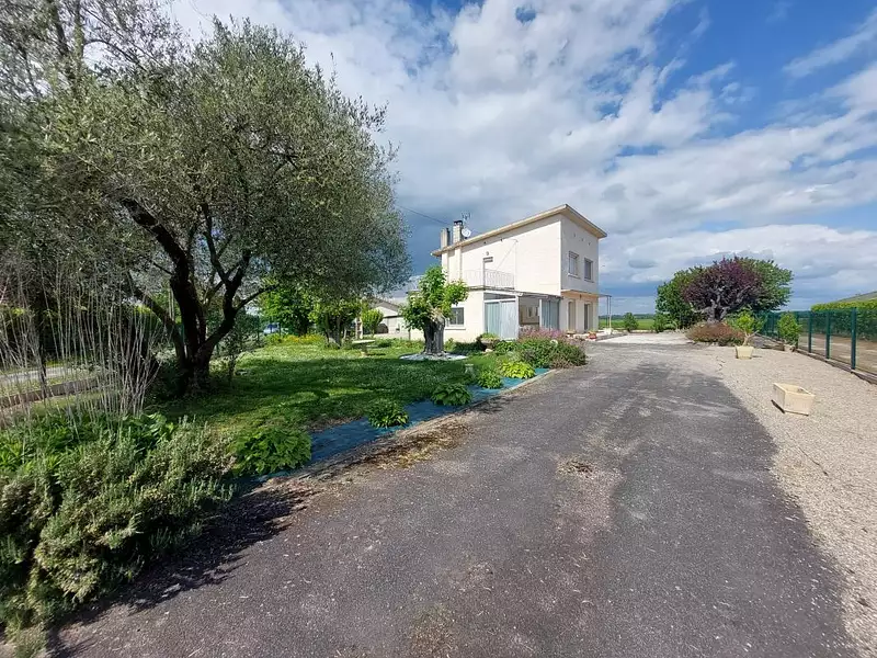 Maison, 124 m²
