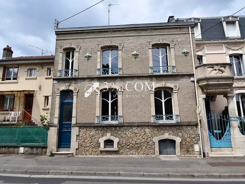 Maison, 184 m²