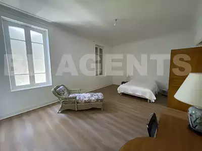 Maison, 331 m²