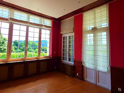 Maison, 560 m²