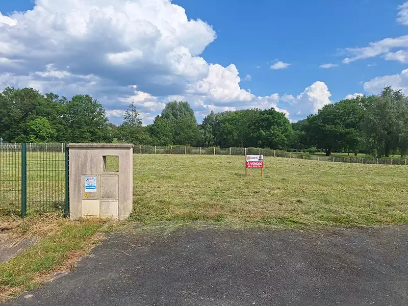 Terrain, 626 m²