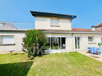 Maison, 180 m²