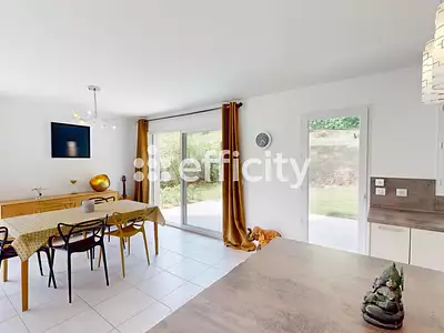 Maison, 117 m²