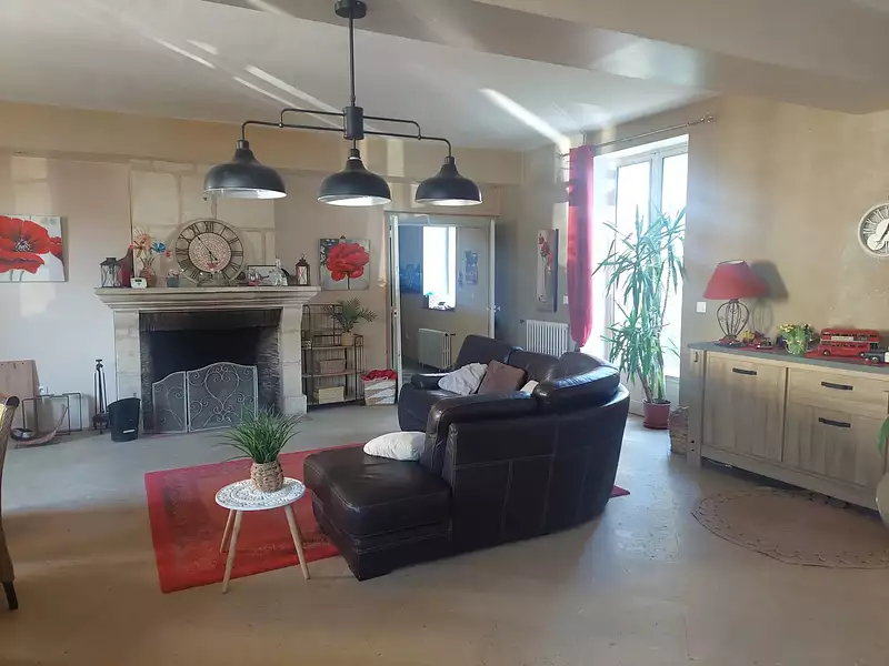 Maison, 408,6 m²