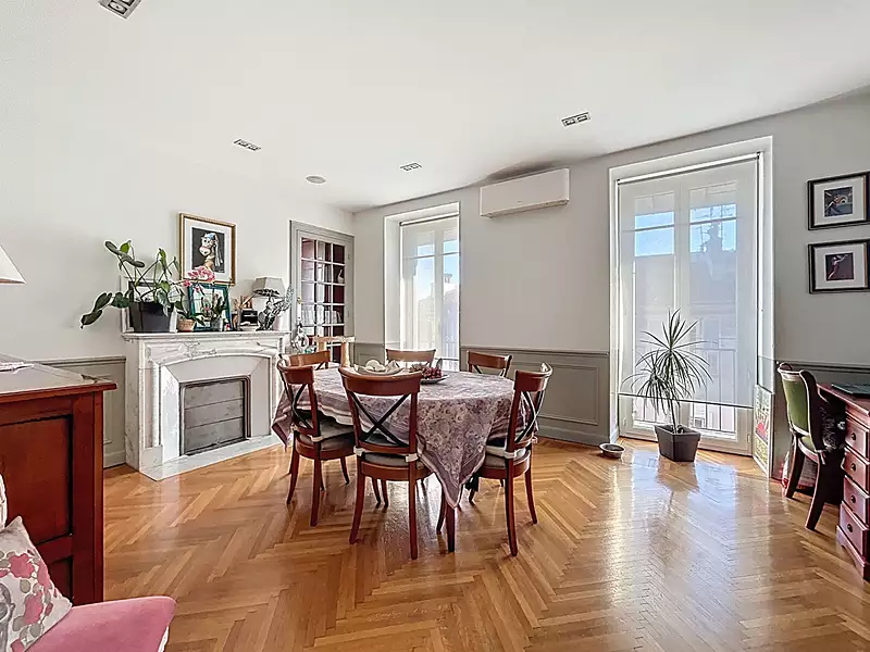 Appartement, 151,09 m²