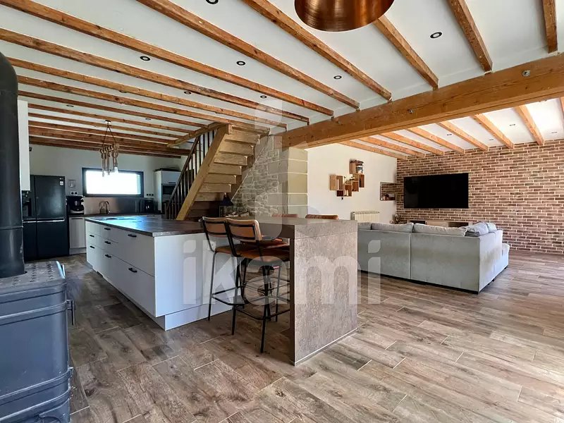 Maison, 190 m²