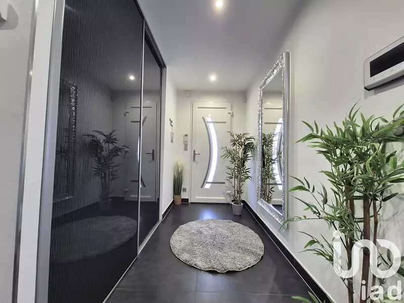 Maison, 197 m²