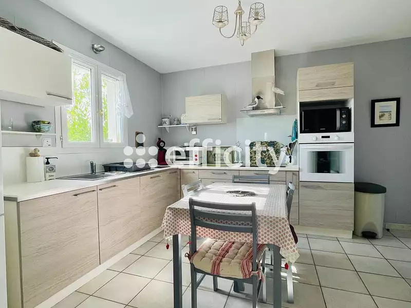 Maison, 90 m²
