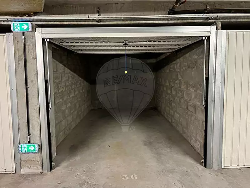 Parking, 10 m²