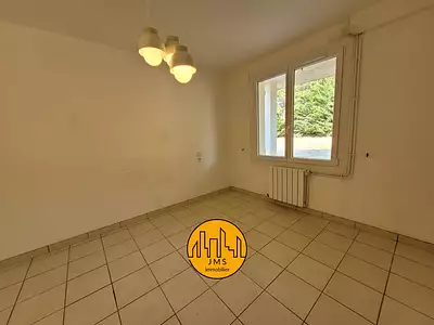 Maison, 240 m²
