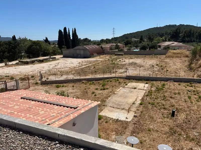 Terrain, 4 300 m²