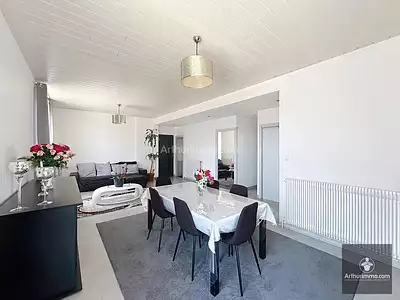 Maison, 310 m²