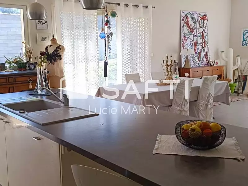 Maison, 114 m²