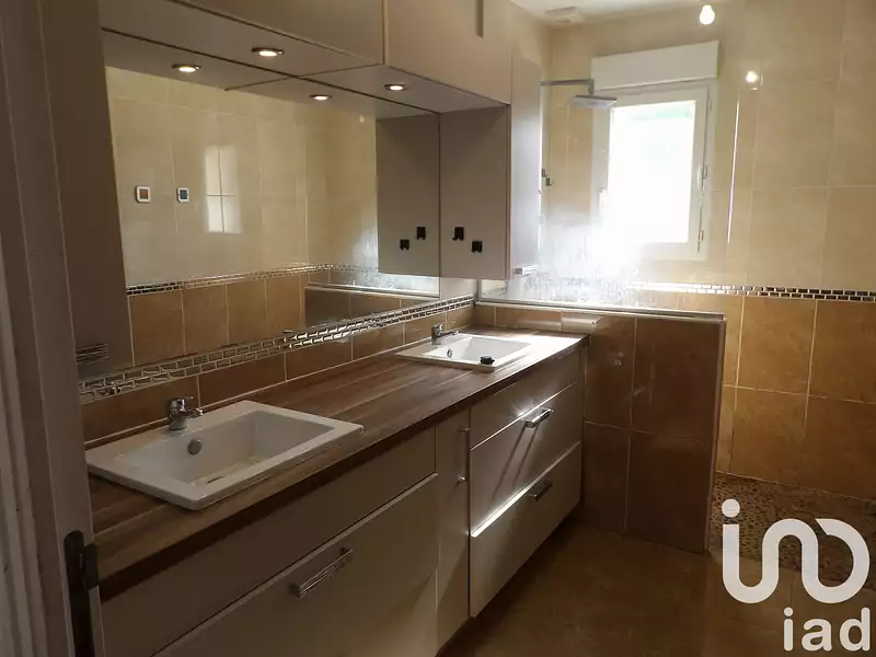 Maison, 83 m²