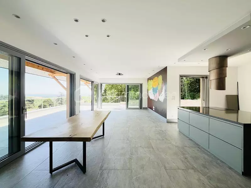 Maison, 224 m²