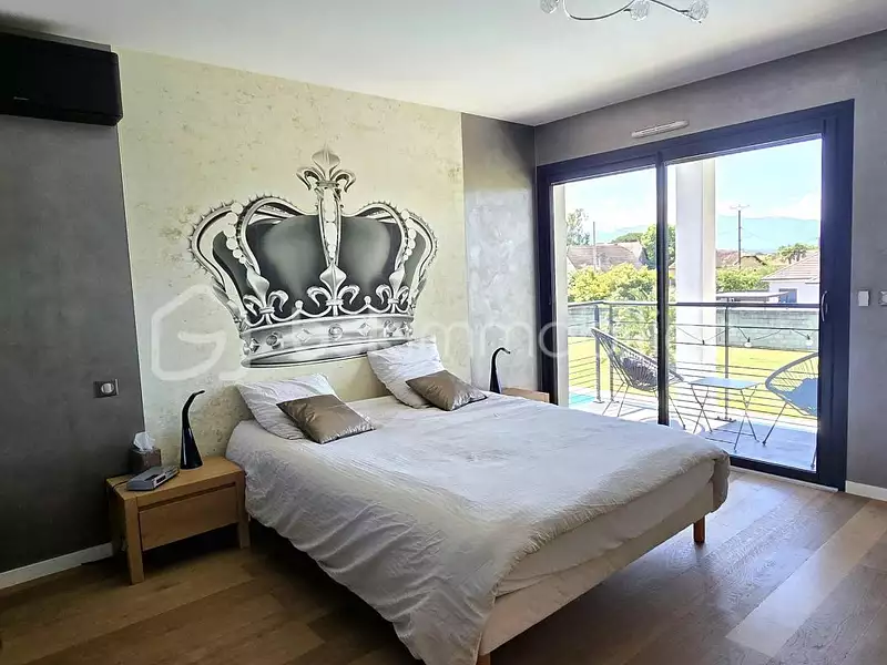 Maison, 165 m²
